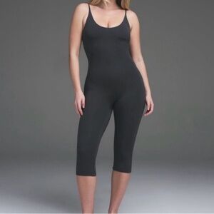 SKIMS SMOOTH LOUNGE SKIMPY STRAP CATSUIT NWT